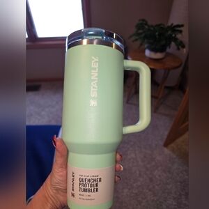 Stanley 40 Oz Pistachio Pro Tour New